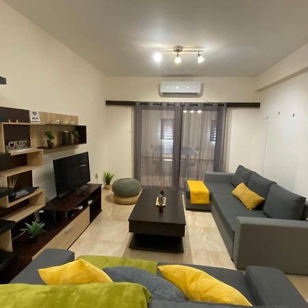 Philip Spacious Apartment Limasol Buitenkant foto