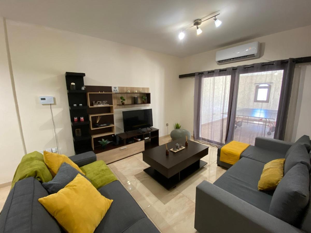 Philip Spacious Apartment Limasol Buitenkant foto